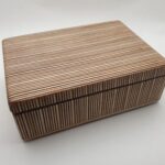 Sieradendoos, gemaakt van verlijmde multiplex,bamboo, en eikenhout